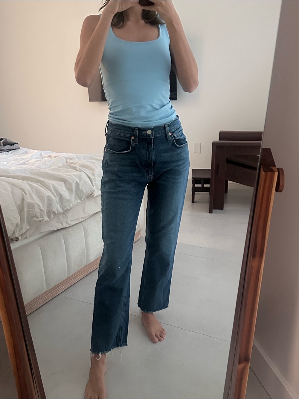 Citizens Of Humanity Dark Blue Cropped Ankle Jeans